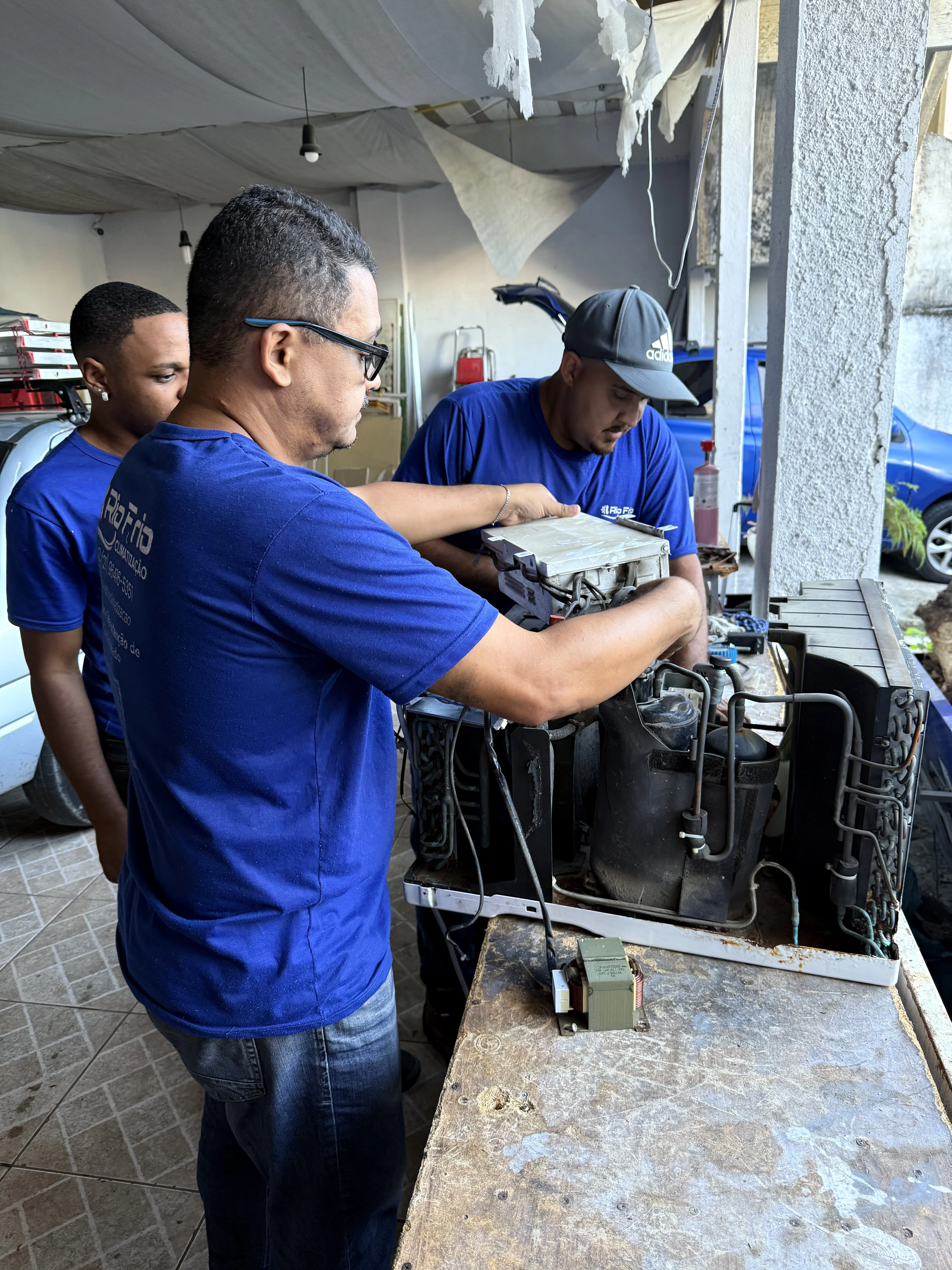 Equipe Rio Frio em atendimento - foto 2